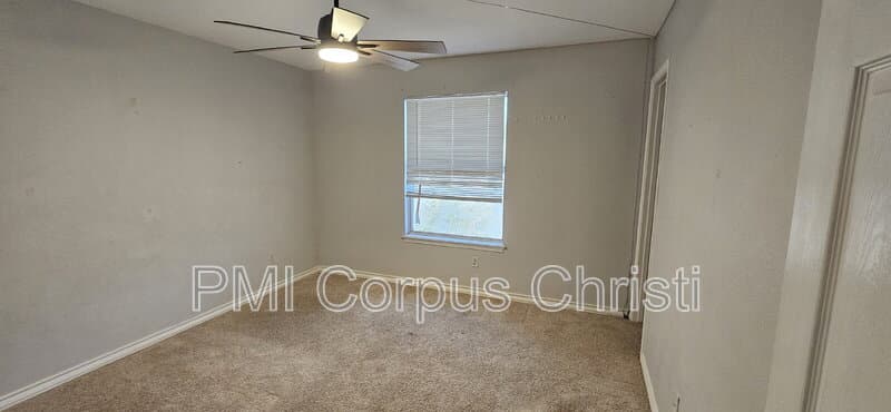 Corpus Christi House: 6014 Lipes Boulevard