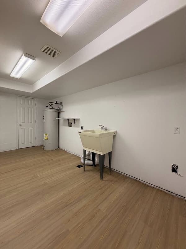 Happy Valley House: 15868 Southeast Compass Course Street