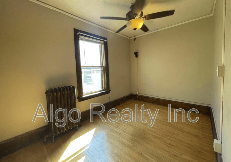 Minneapolis Condo: 3340 Stevens Ave - 3