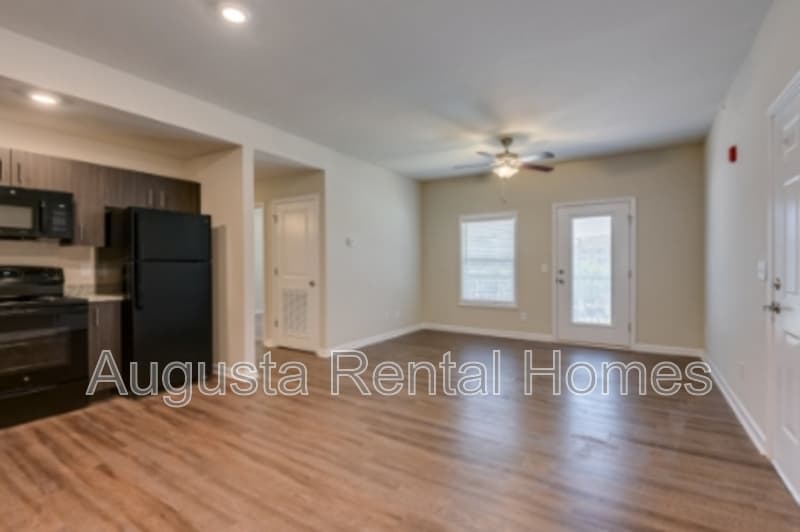 Augusta Condo: 2507 Otter Run Unit 2204