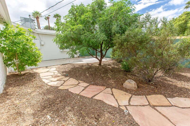 Phoenix House: 2246 East Weldon Avenue
