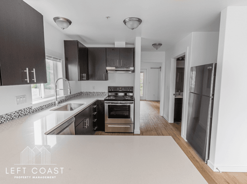 Lincoln City Condo: 680 SE Hwy 101 - 202
