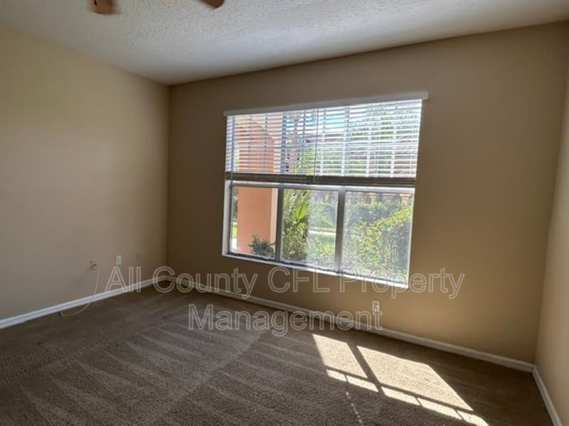 Orlando Condo: 5500 Metrowest Blvd