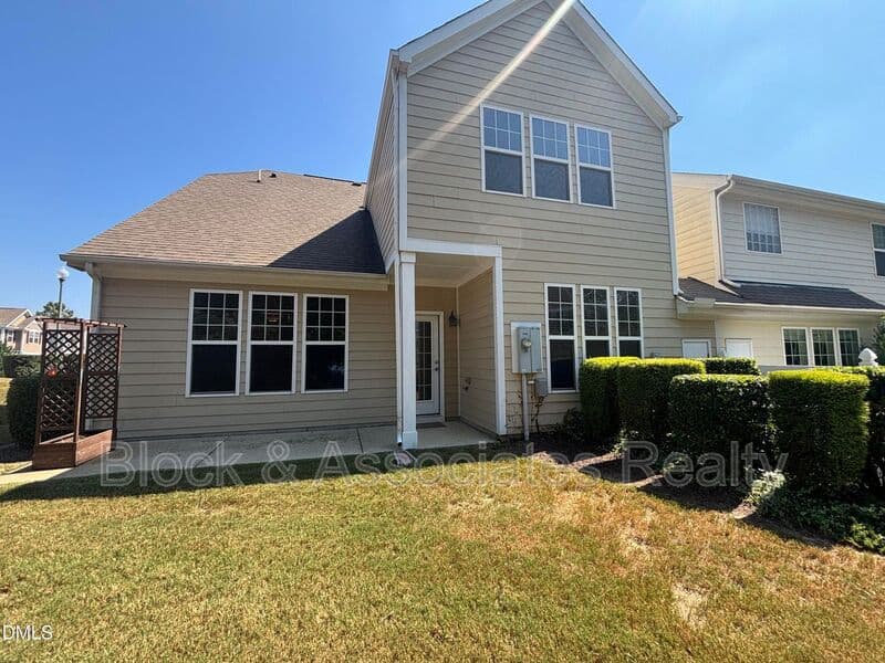Wake Forest House: 1429 Kirkwood Hill Way