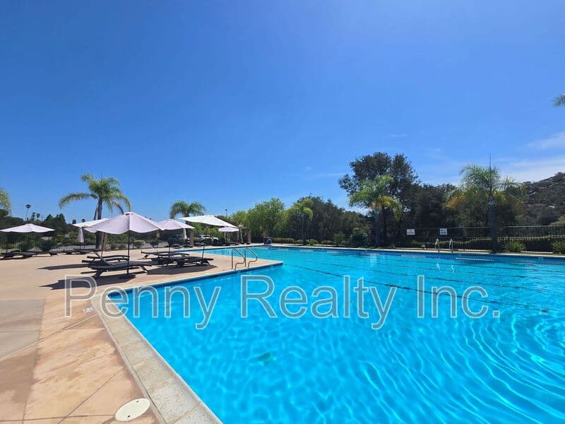 Escondido House: 9603 Indian Creek Way