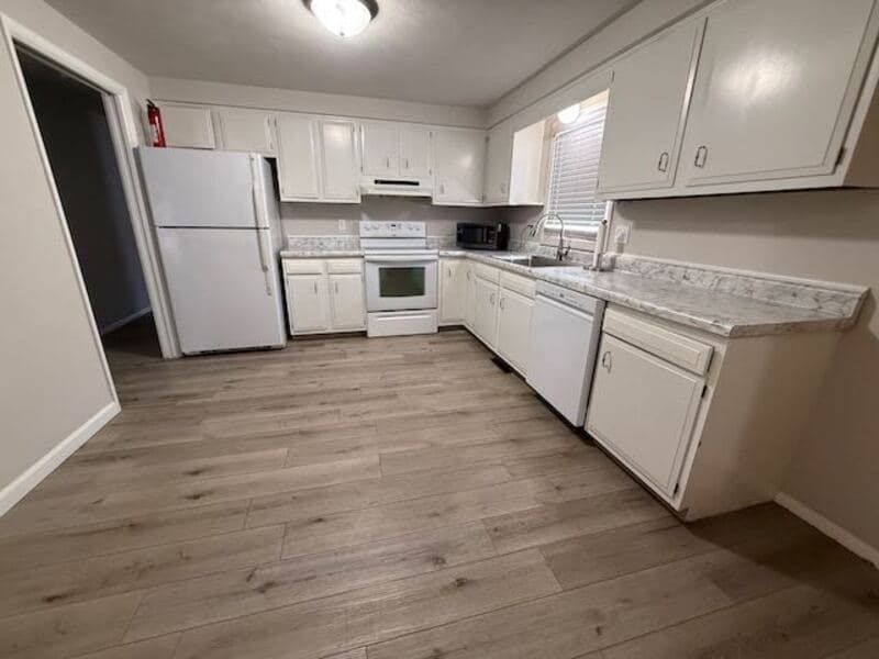 Peoria Heights Condo: 1105 E Samuel