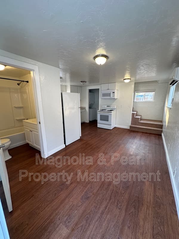 Caldwell House: 617 South 10th Avenue