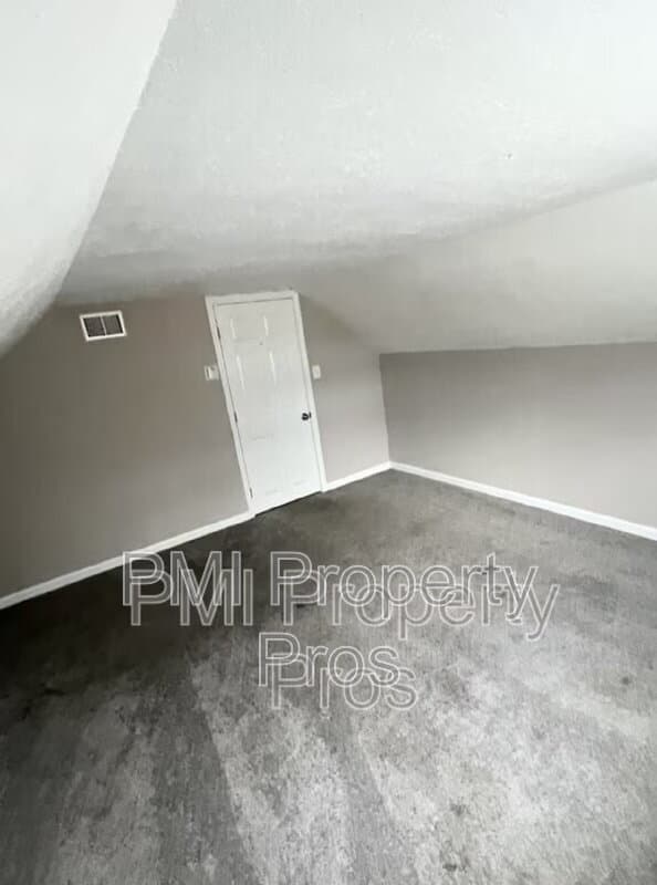 Milwaukee House: 4678 N 49th St