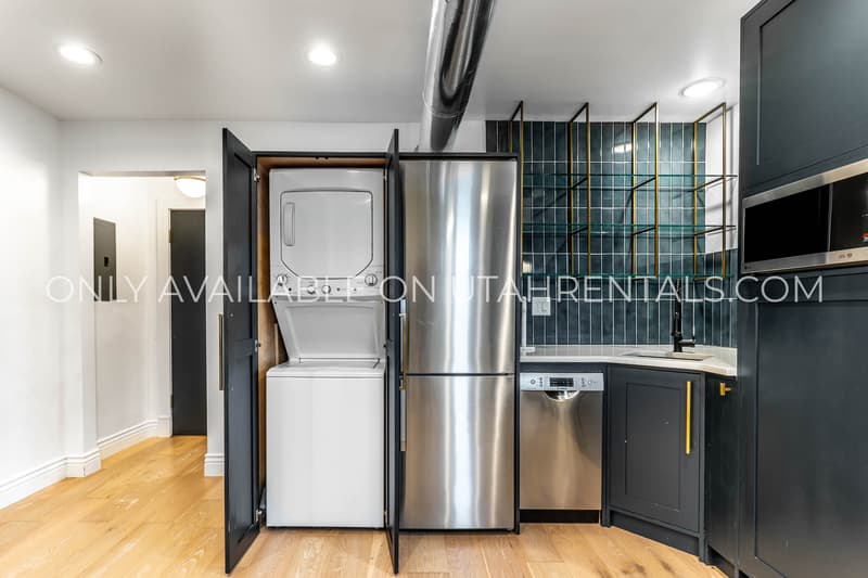 Salt Lake City Condo: 276 E Broadway St