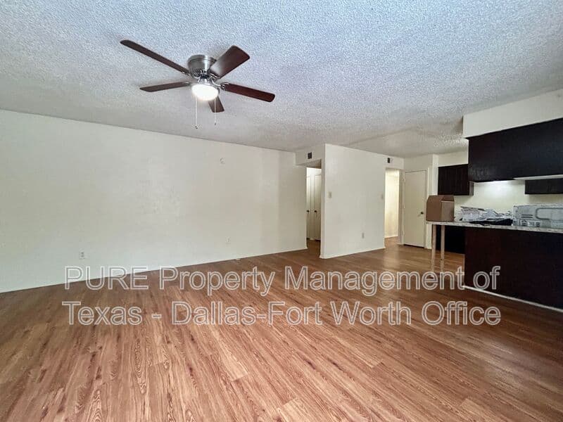 Arlington House: 3502 Littlestone Drive