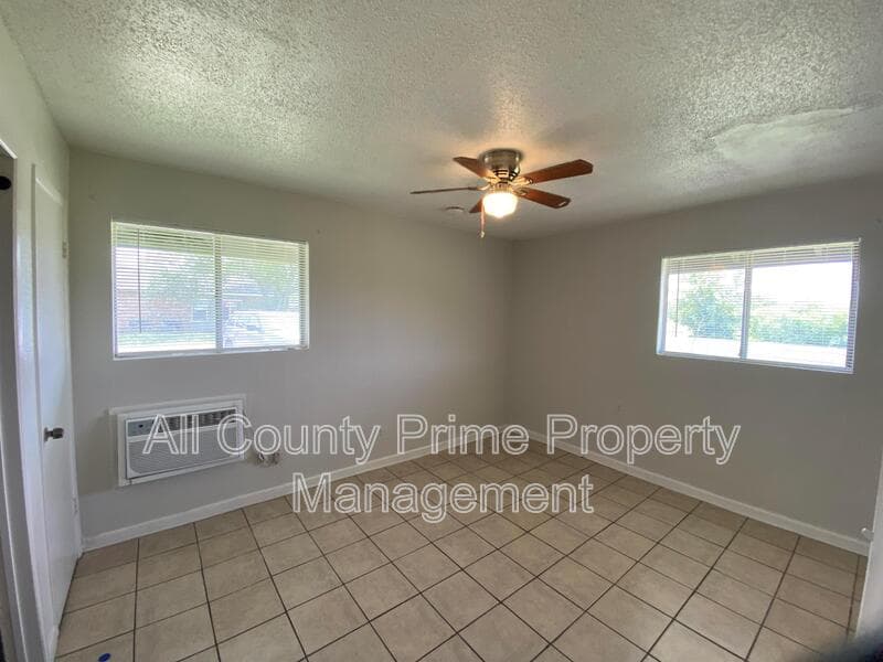 Eagle Lake Condo: 500 Austin Road