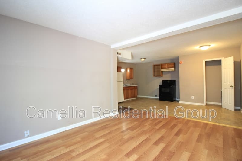 Birmingham Condo: 8021 1st Avenue South - D