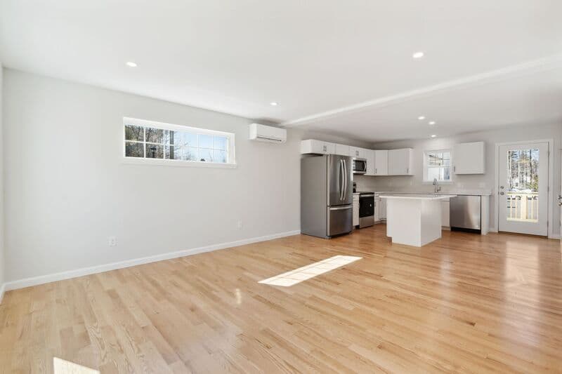 Kennebunk Condo: 17 Legacy Lane
