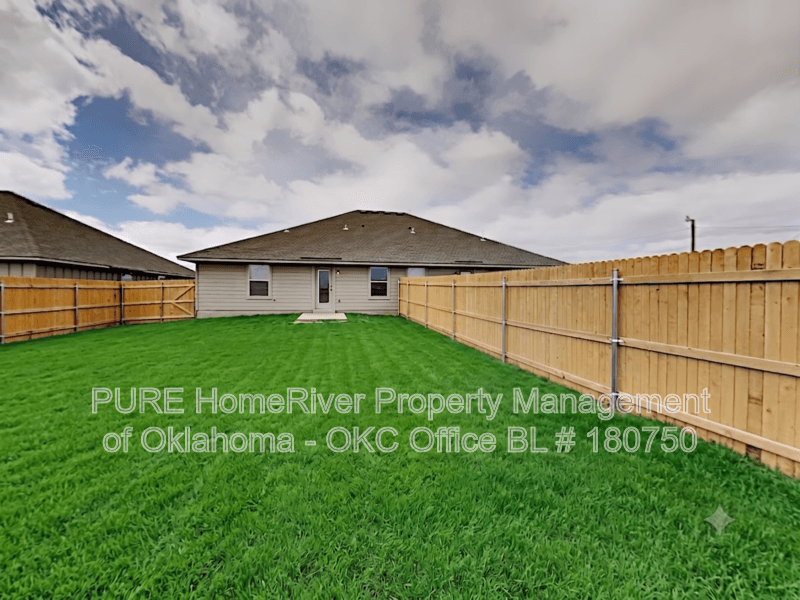 Cashion Condo: 610 N 5th St