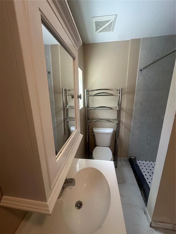 Tampa House: 3802 West San Juan Street