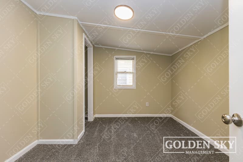 Muncie Condo: 615 South Mound Street - 615