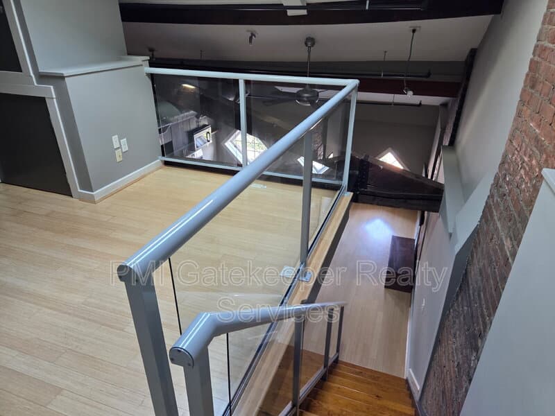 Cincinnati Condo: 1202 Main St