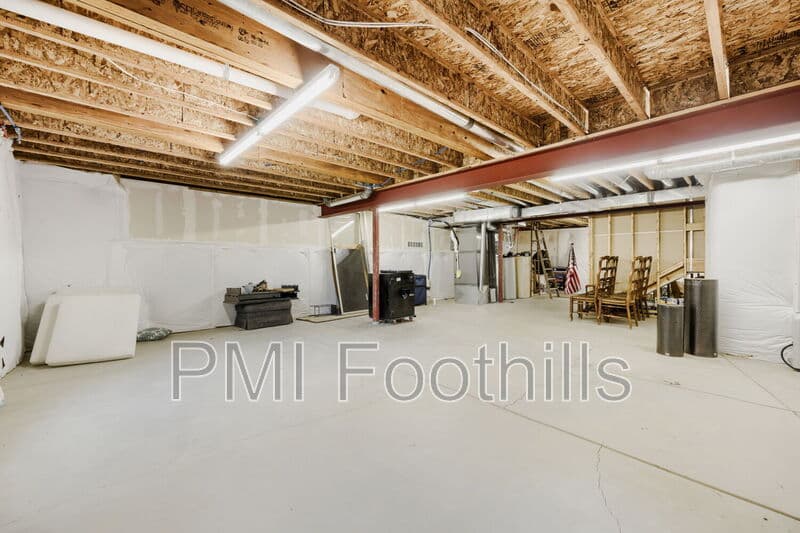 Arvada House: 15478 W 95th Ave