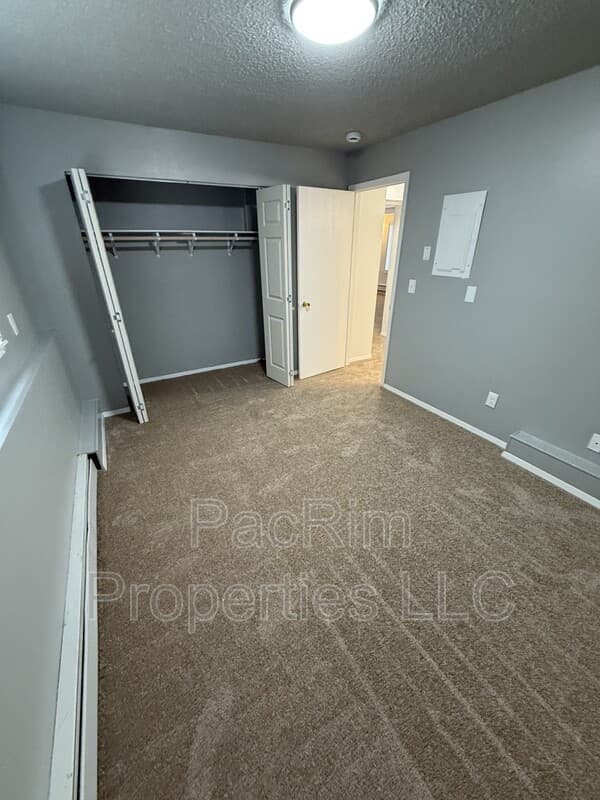 Anchorage Condo: 8850 Cordell Circle #1