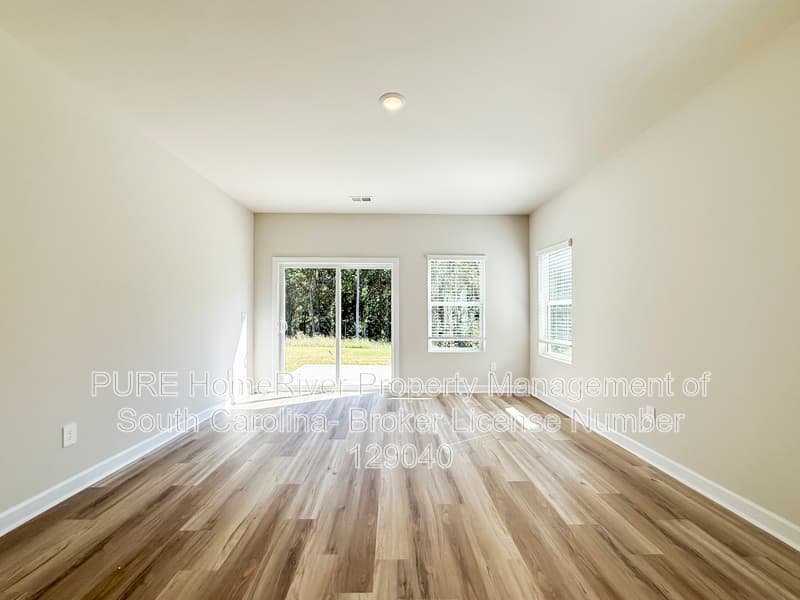 Spartanburg House: 416 Upland Water Ct