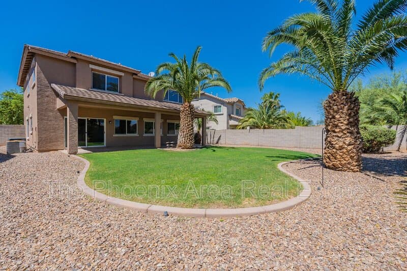 Chandler House: 6953 S Topaz Pl