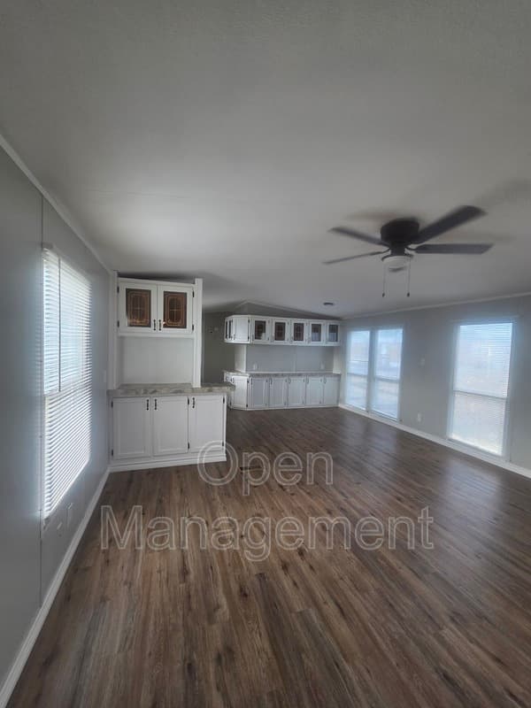 San Angelo House: 3133 Odell Street