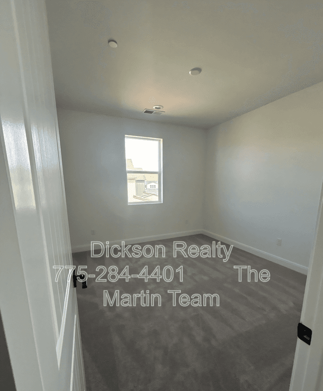 Sparks House: 11639 Vinegar Peak Drive