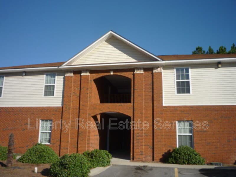 Hinesville Condo: 135 Rolland St