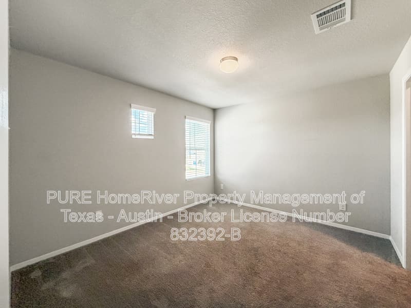 Georgetown House: 113 Bent Creek Ln