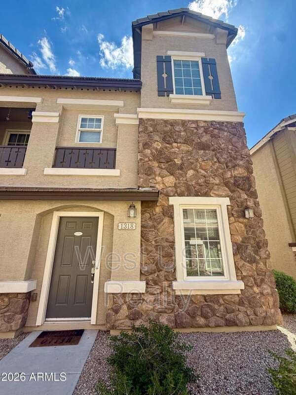Gilbert Townhome: 1318 S Sabino Drive