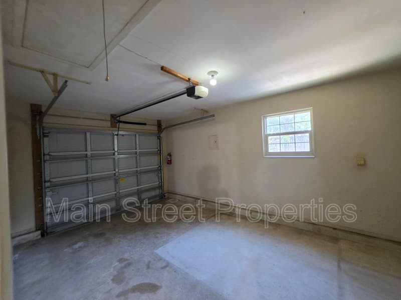 Pensacola House: 5505 Fairview Drive