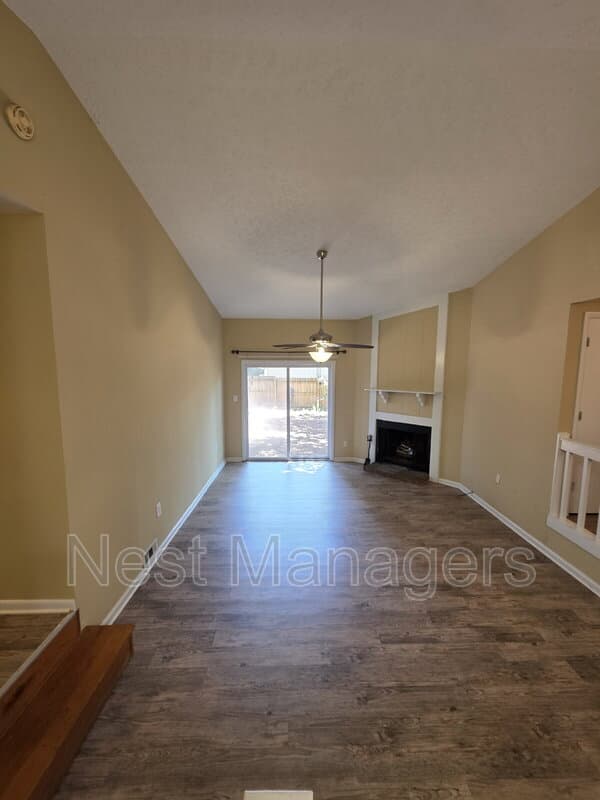 Fayetteville House: 7172 Evanston Street