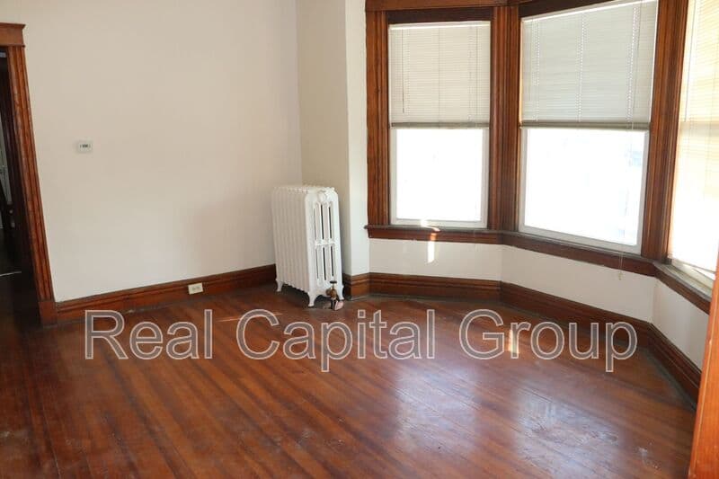 Albany Condo: 69 Lexington Ave
