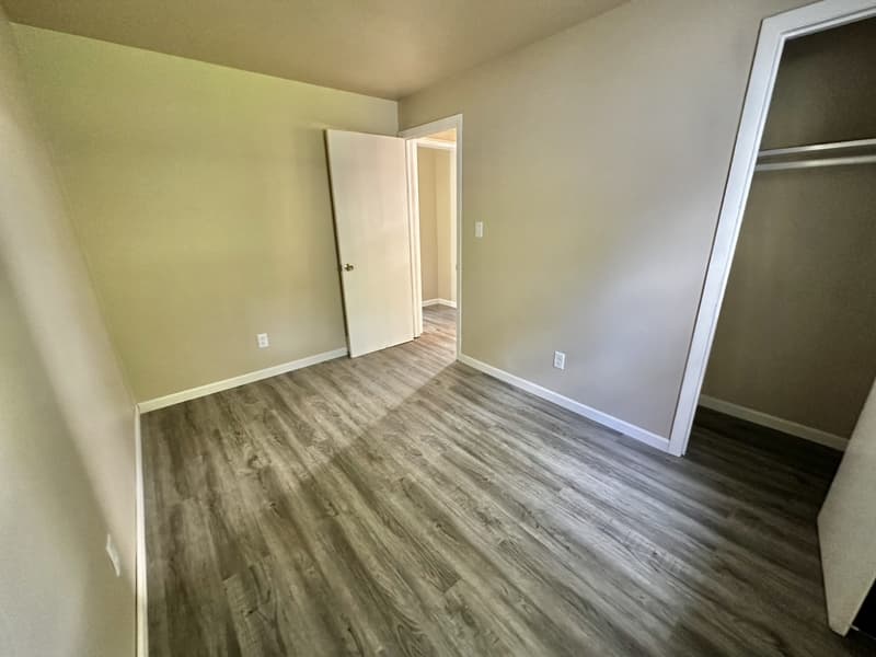 Menasha House: 1216 Meadowview Drive
