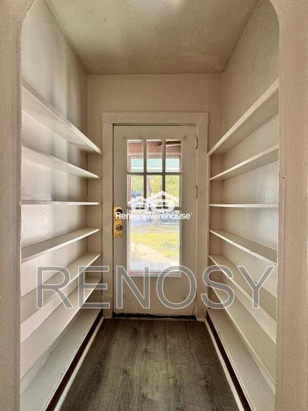 Des Moines House: 1009 25th St