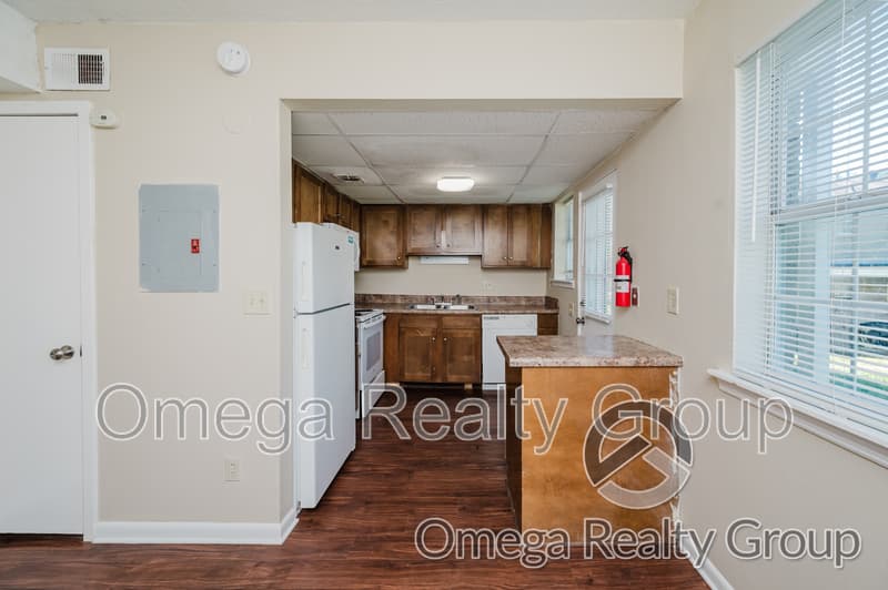 Sylacauga Apartment: 600 S Broadway Ave