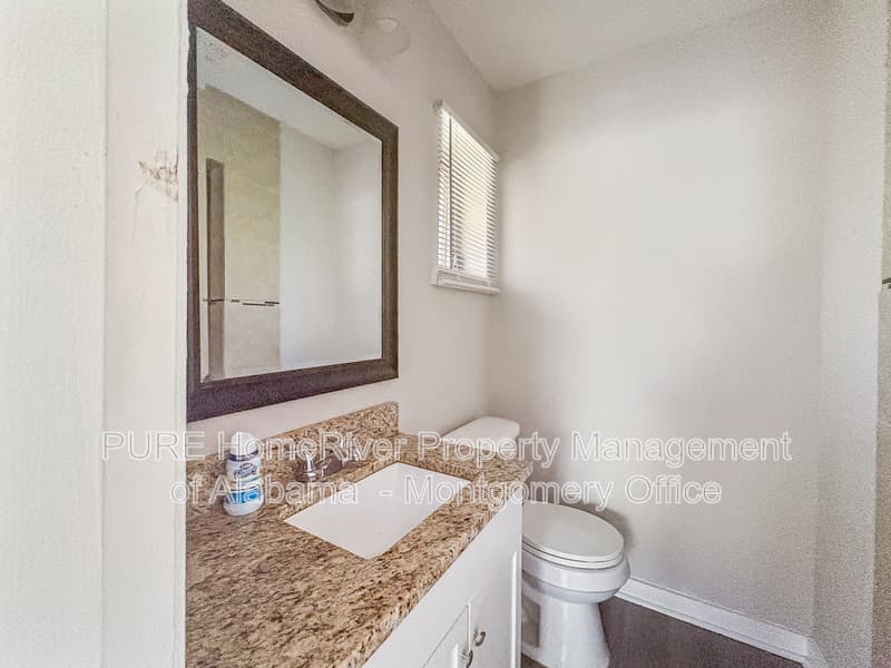 Montgomery House: 1701 Longmeadow Dr