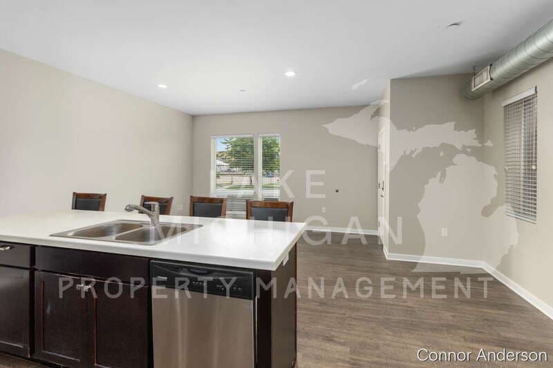 Grand Rapids Condo: 600 Douglas Street Northwest