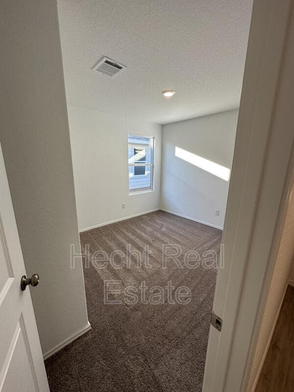 Seguin House: 5850 Coahuila