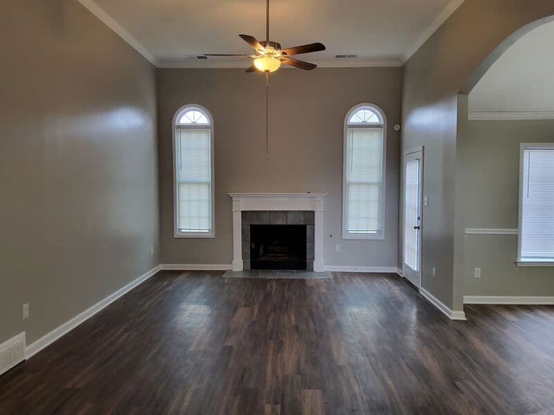 Cordova House: 647 S Sanga Rd