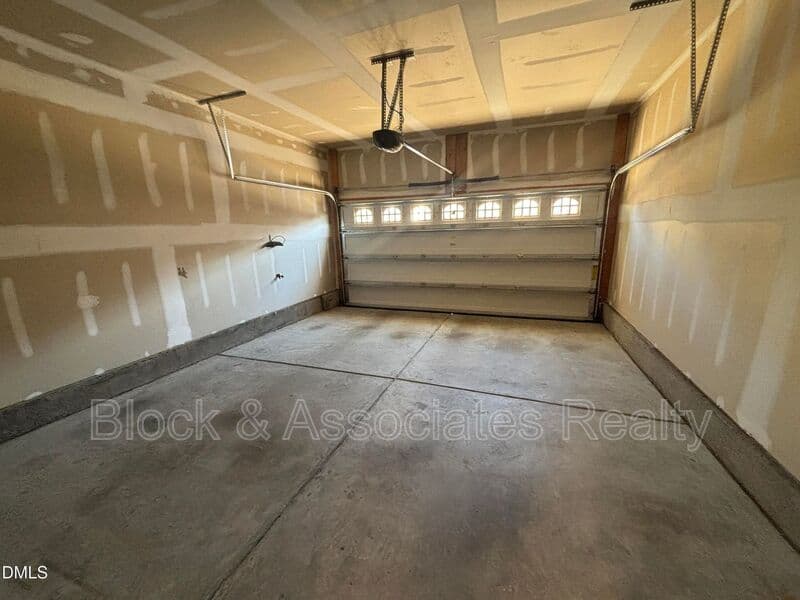 Wake Forest House: 1429 Kirkwood Hill Way