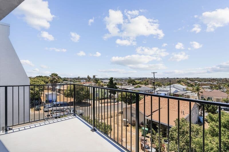 San Diego Apartment: 6638-6644 Valjean Court