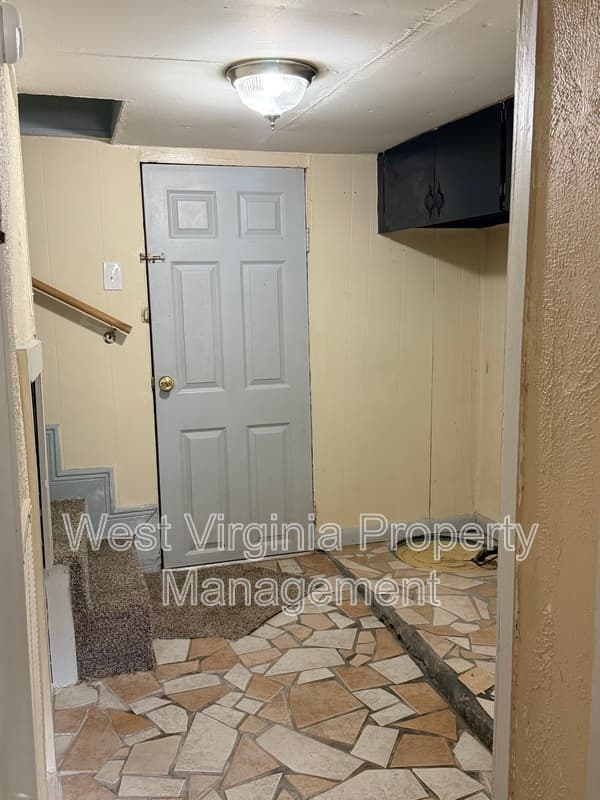 Beckley House: 117 Wildwood Ave