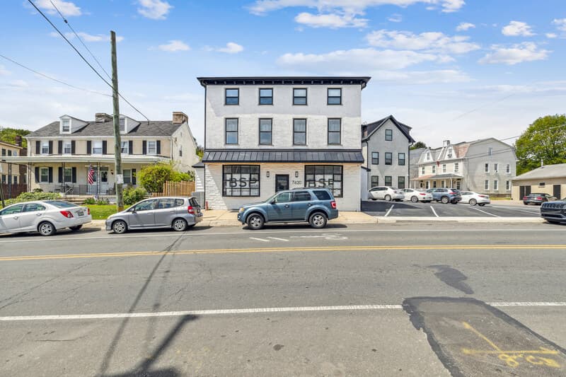 Philadelphia Condo: 7620 Ridge Avenue - 12
