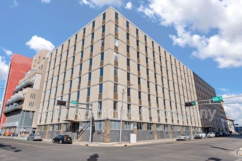 Albuquerque Apartment: 517 Gold Ave Sw