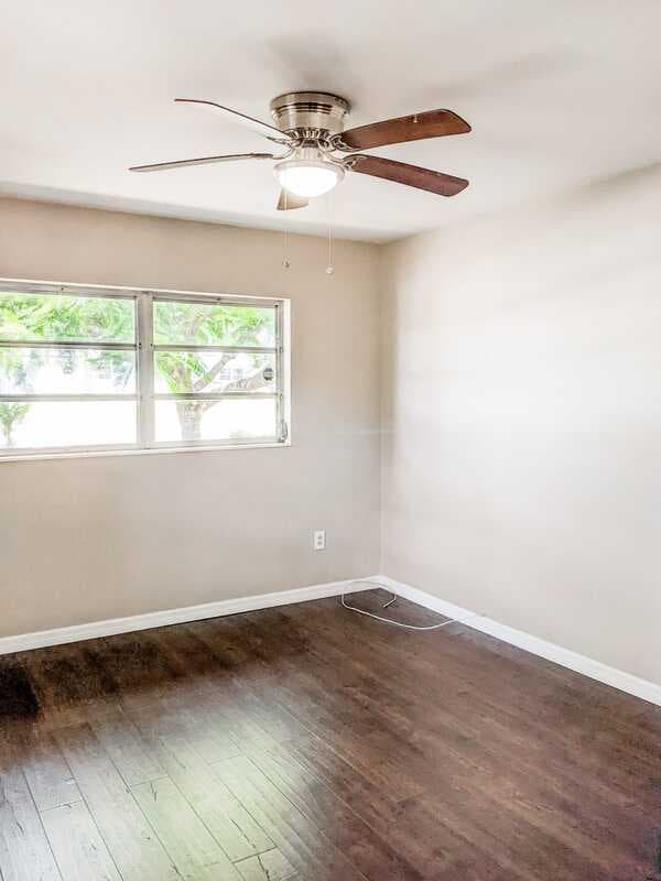 St. Petersburg House: 10520 54th Avenue North