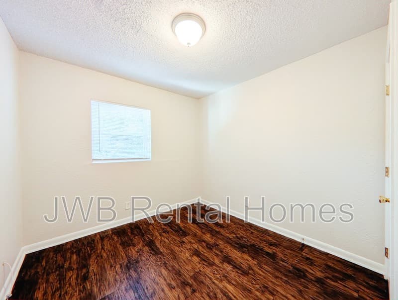 Jacksonville Townhome: 1834 Broadway Ave