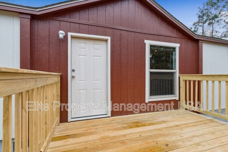 Gainesville House: 3530 Suggs Road