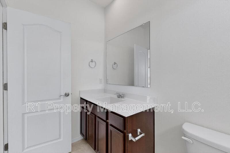 Rio Rancho House: 108 Hue Street