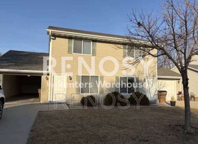 Polk City House: 317 E Church Street